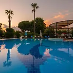 Ξενοδοχείο Golden Moon