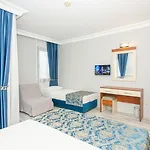 Golden Moon Ξενοδοχείο 3*