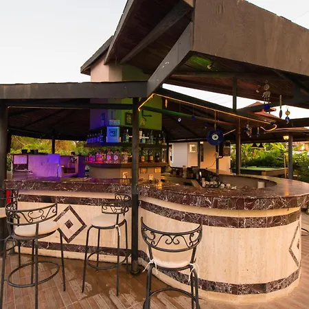 Hotell Golden Moon 3*