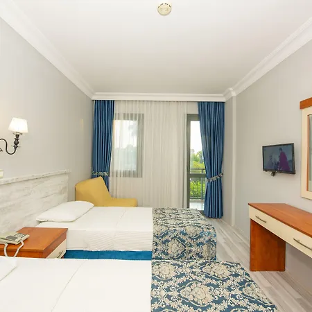 Golden Moon Отель 3*