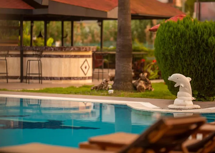 Golden Moon Hotell 3*