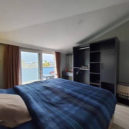 Golden Moon Hotel 3*